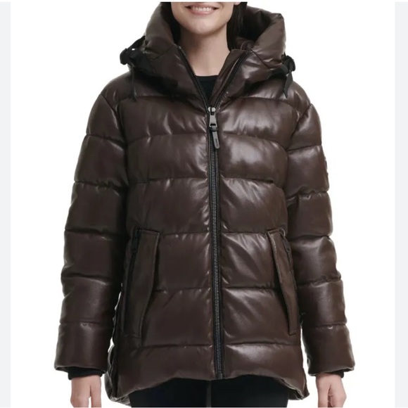 DKNY Puffer Coat - Picture 6 of 6